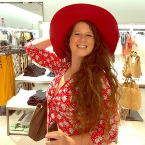 Meet your Posher, Robin